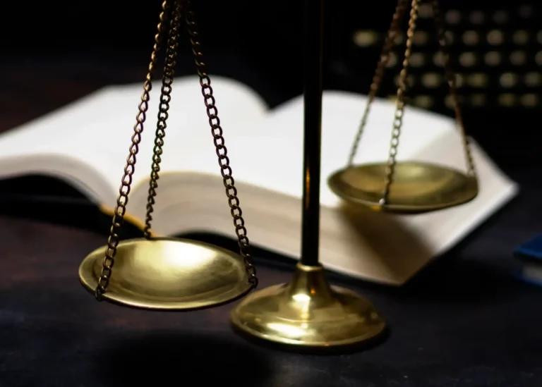 Type 10 perguntas e respostas sobre Direitos Trabalhistas.