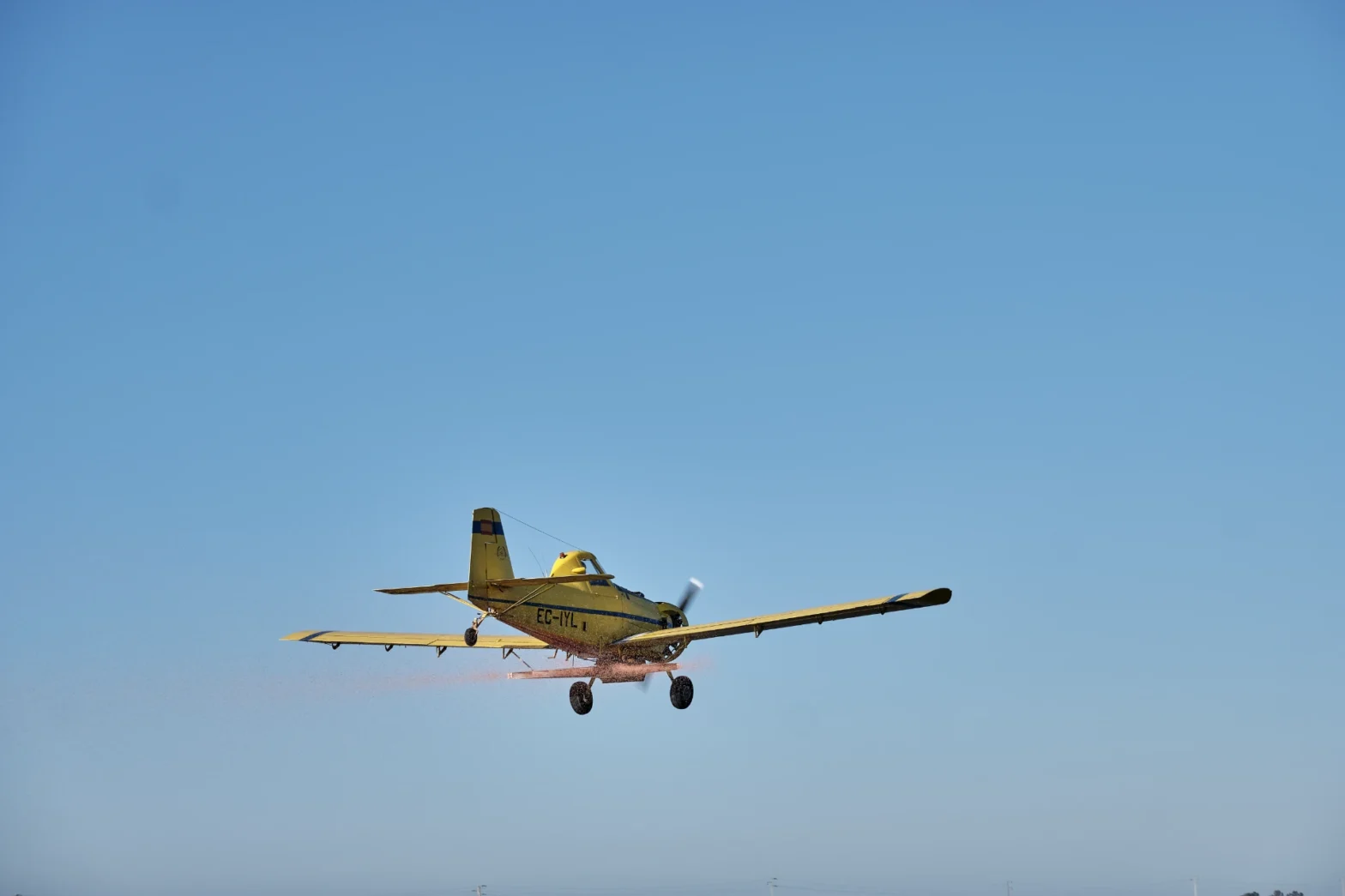Pulverização aérea de agrotóxicos